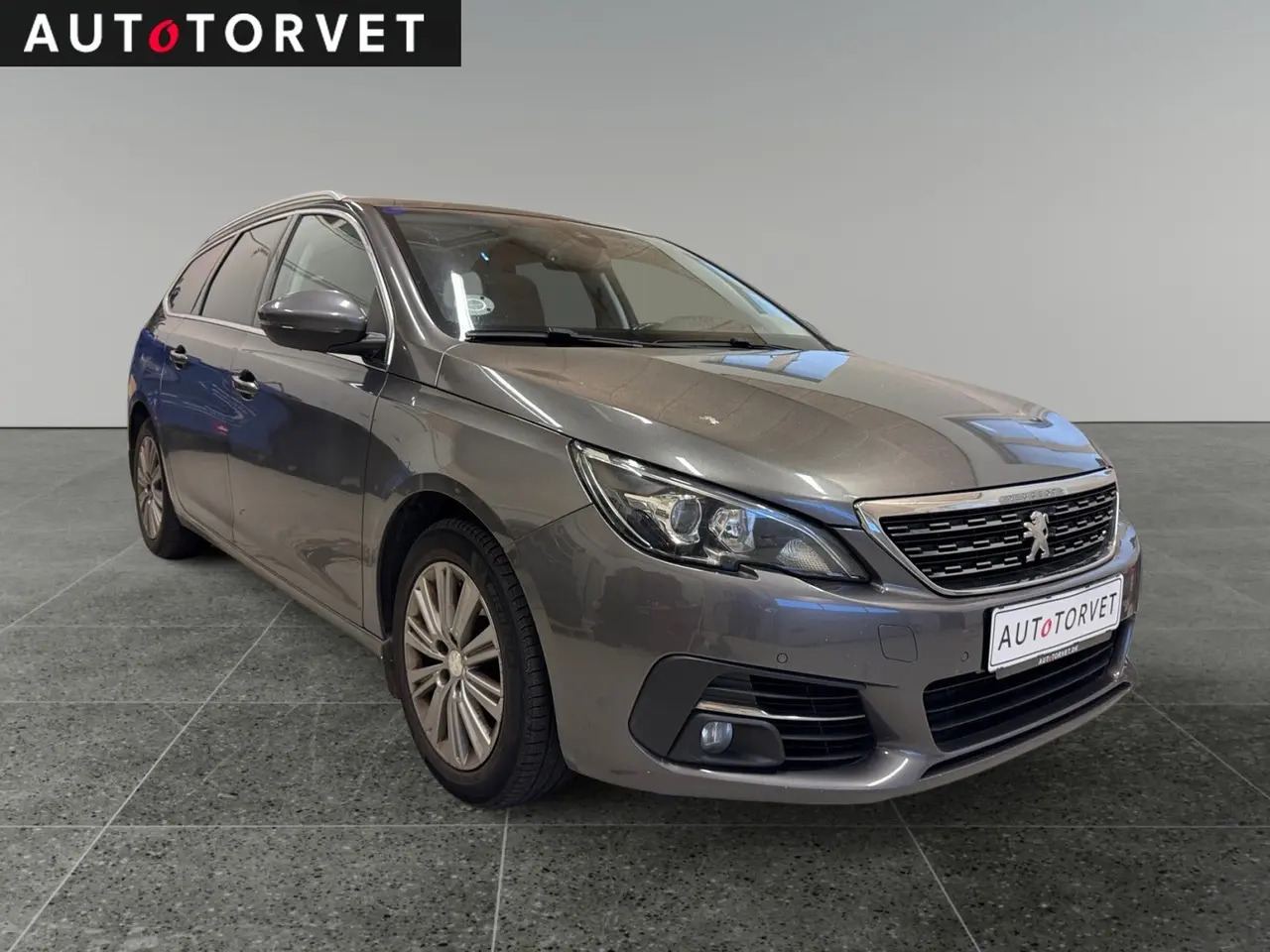 Billede 2 - Peugeot 308 1,6 BlueHDi 120 Selection Sky