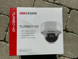 Hikvision Turbo HD motoriseret EXIR dome overvågni