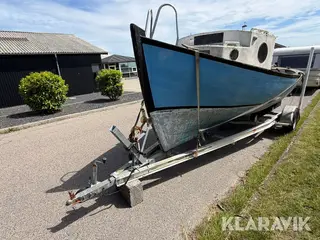 Båd med trailer
