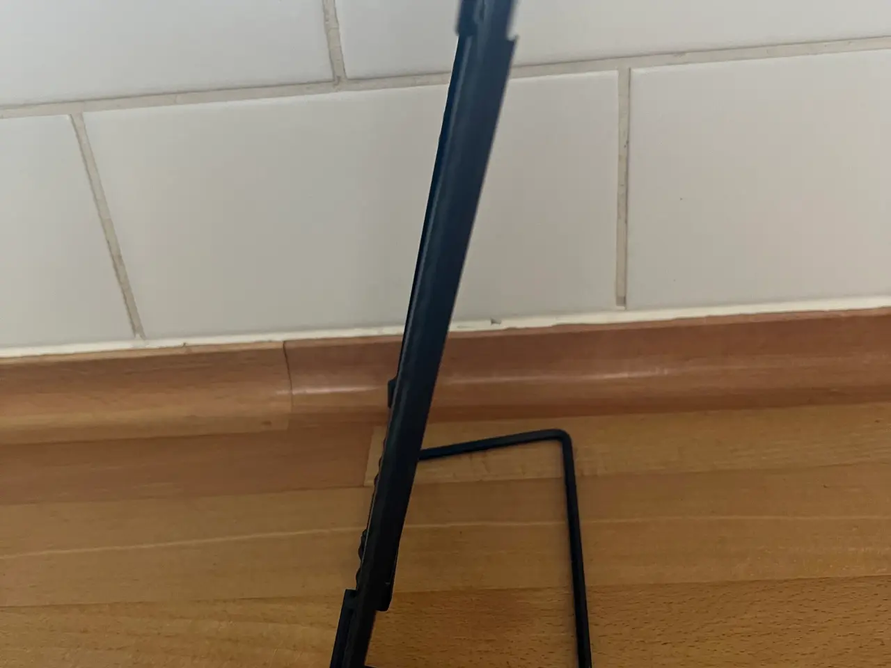 Billede 2 - Billederamme i sort metal
