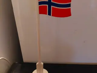 Norsk flag i træ