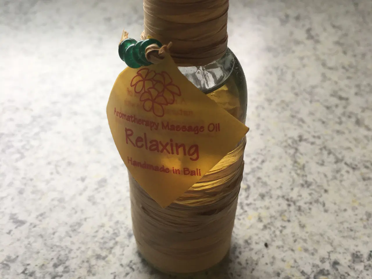 Billede 5 - Helt ny beroligende massageolie. Købt på Bali.