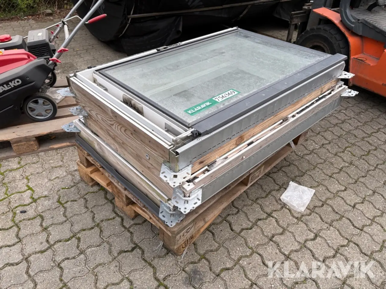 Billede 1 - Vinduer Velux L-106 - 3 styk