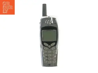 Ericsson mobiltelefon (str. 13x5,5 cm)