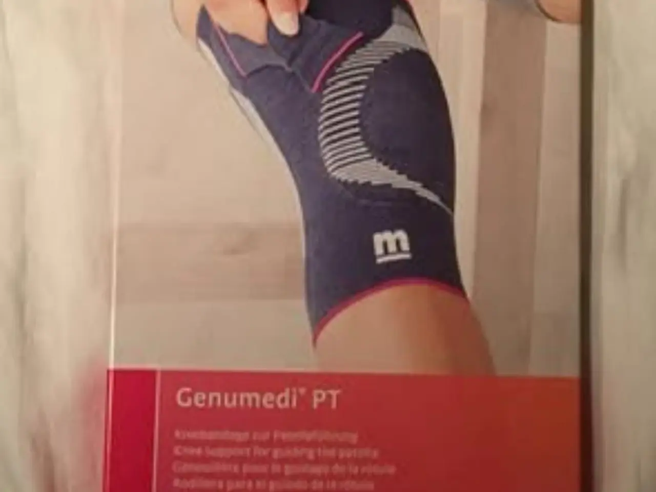 Billede 1 - Knæ støttende bandage. 