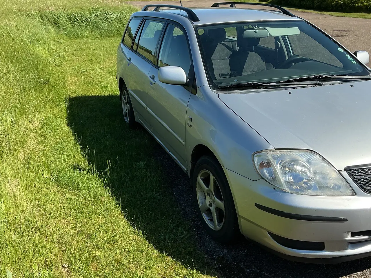 Billede 2 - Toyota Corolla stationcar nysynet