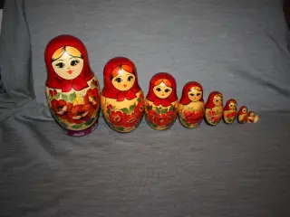 Dukker Babushka matryoshka højde 19 cm 9 stk.