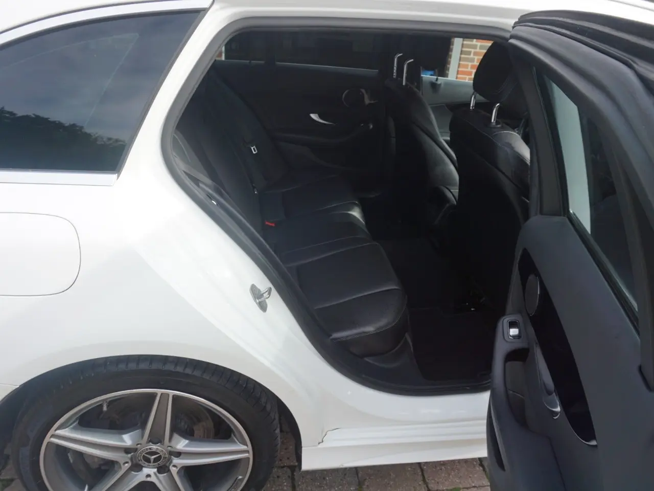 Billede 6 - Mercedes C220 d 2,2 AMG Line stc. aut.