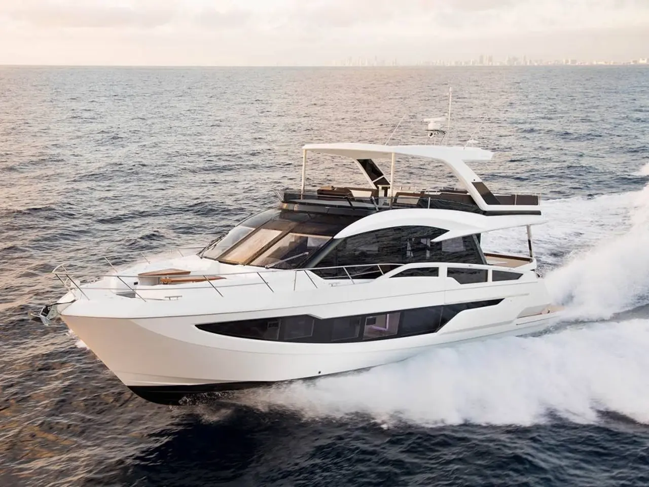 Billede 1 - Galeon 640 FLY