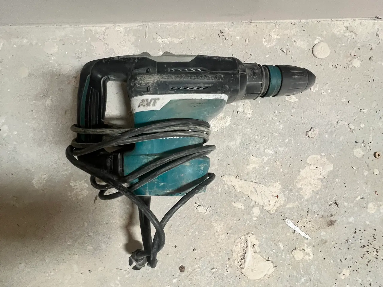 Billede 1 - Betonhammer / betonhammerboremaskine Makita 95kr.