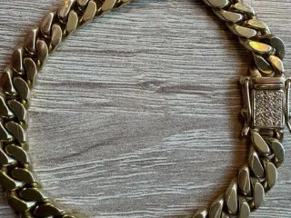 14 karat massiv guld armbånd med diamanter