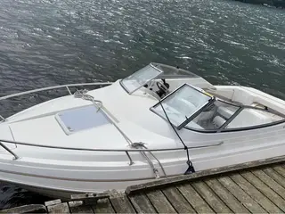 Glastron GS209 Alpha Mercruiser speedbåd + trailer