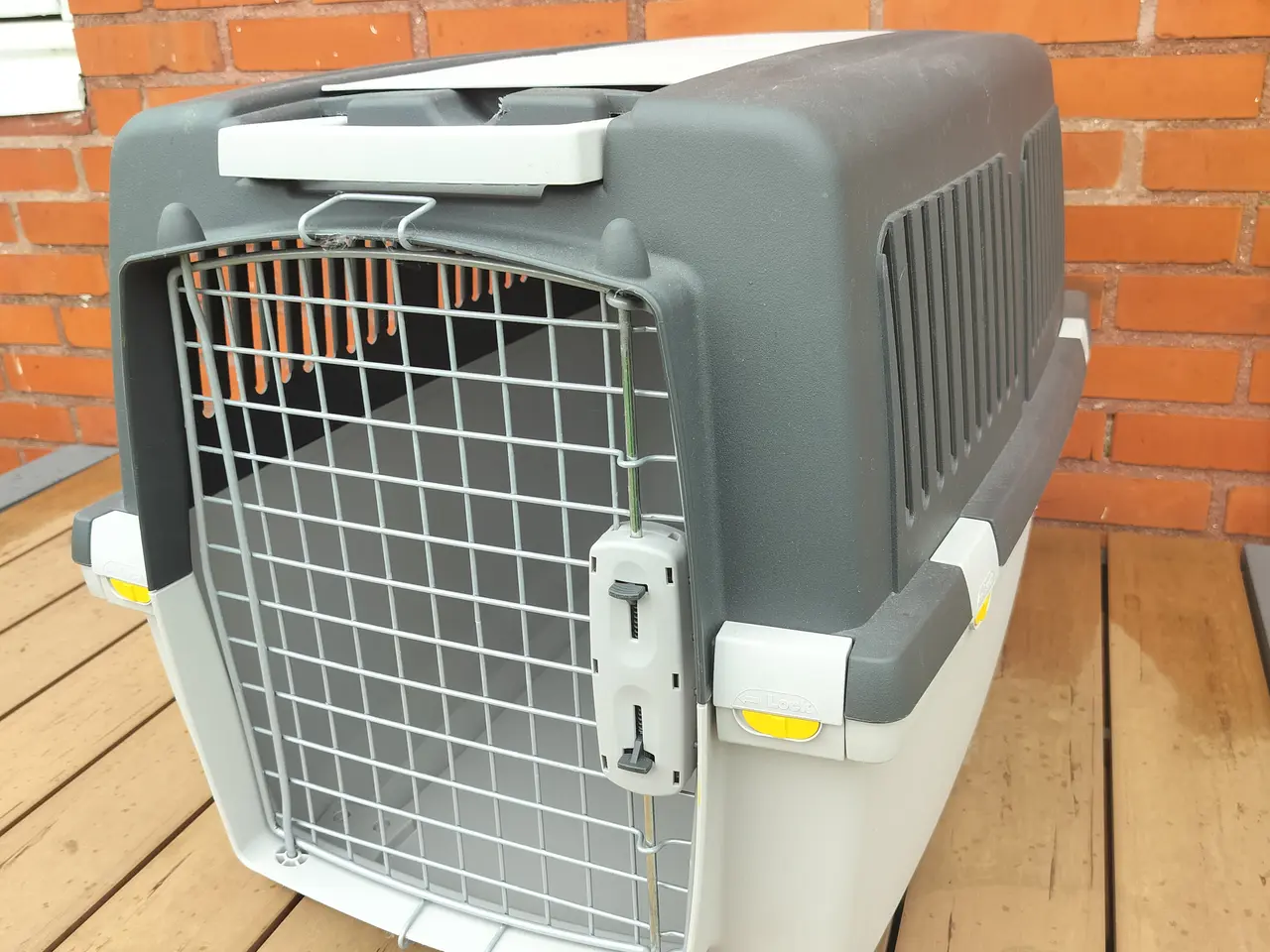 Billede 1 - Transport bur til lille-mellem hund. Byd