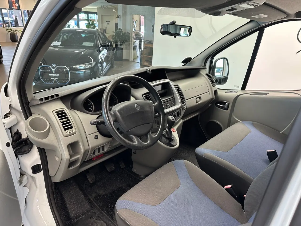 Billede 10 - Renault Trafic T27 2,0 dCi 115 L1H1 Kombi