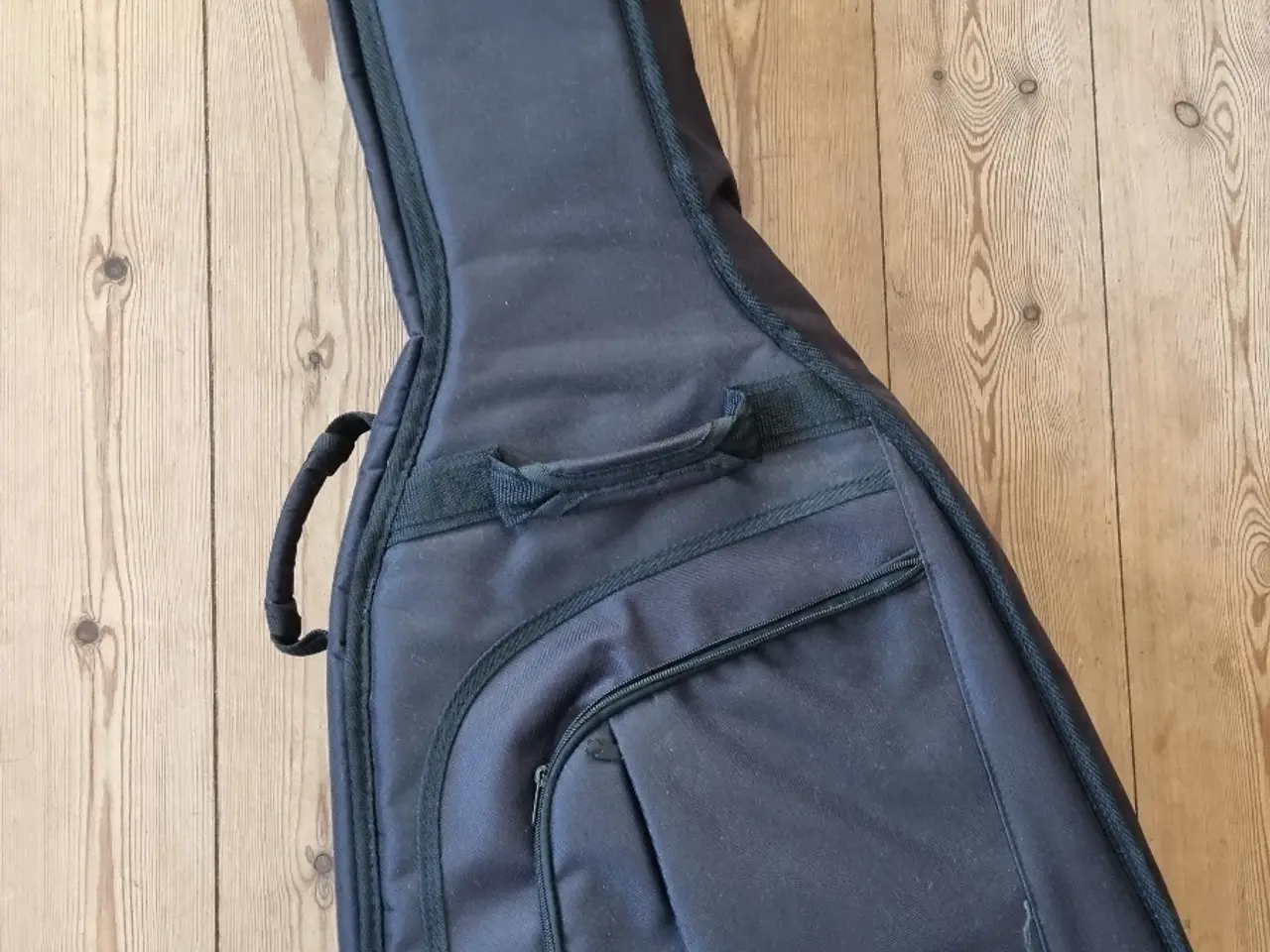 Billede 6 - Washburn dreadnought m. gigbag