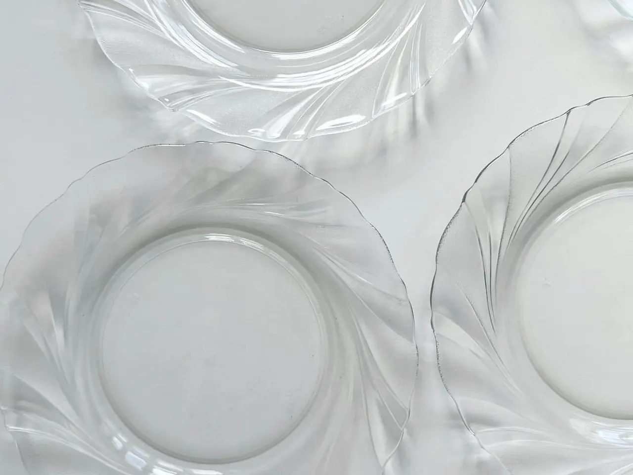 Billede 3 - Vereco kagetallerkner, klar m swirl, 4 stk samlet, NB