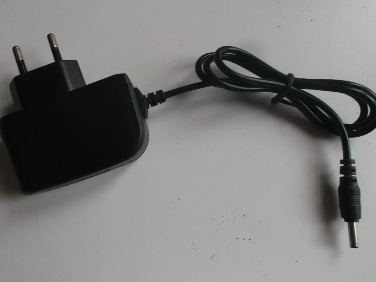 Billede 1 - Li-Ion lader KJ01 til 3,7V Li-Ion batteri