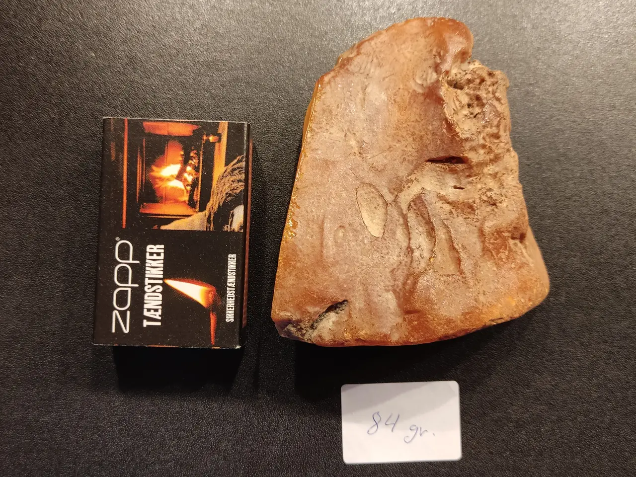 Billede 1 - Stor ravklump på 84 gram.