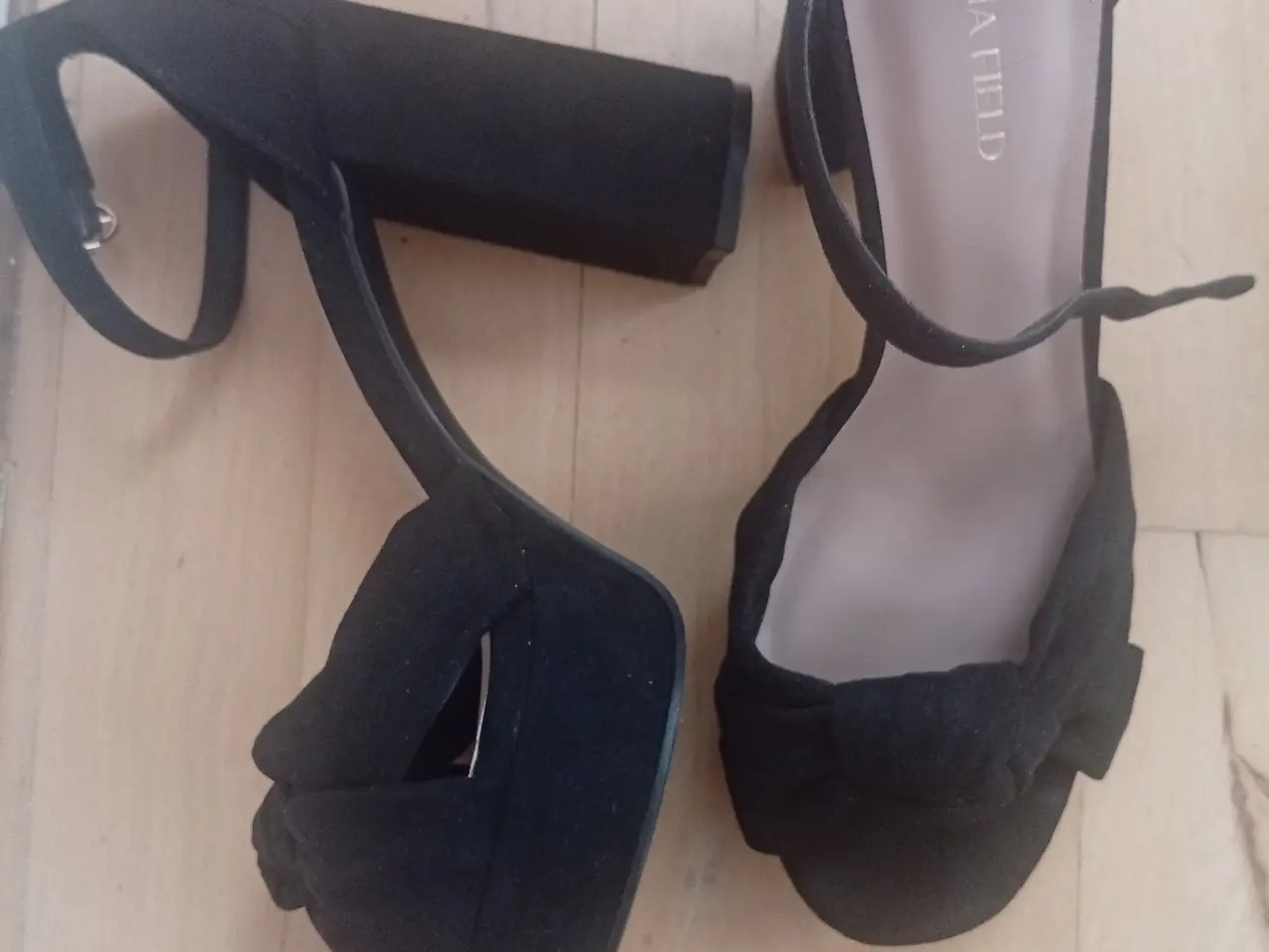 Billede 2 - Anna Field ubrugt stillet / Pumps med Plateau hæl