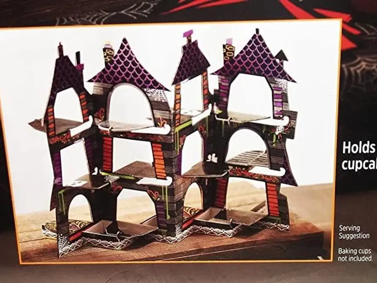 Billede 2 - Halloween haunted house cupcake stander..