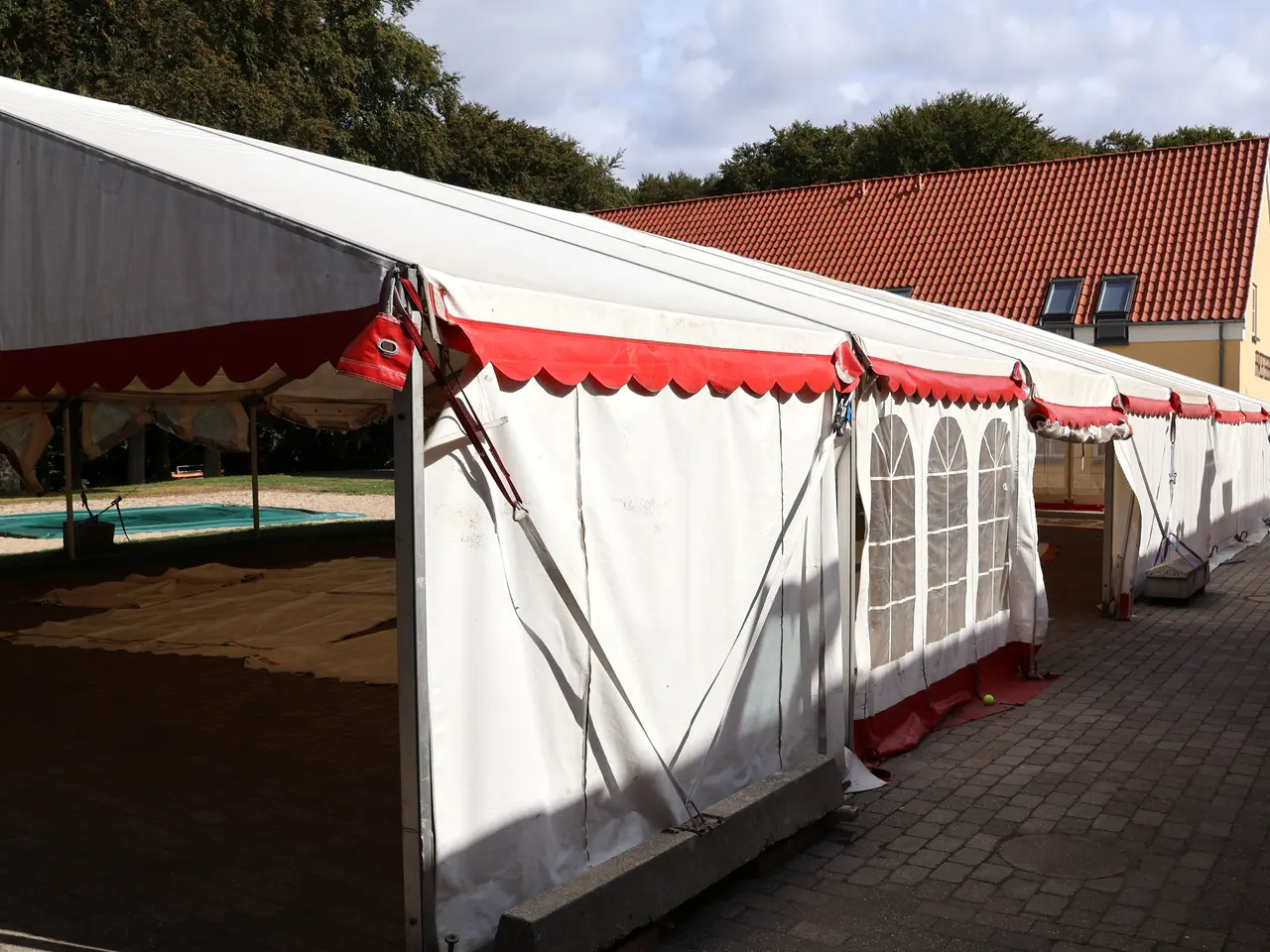 Billede 6 - Kæmpe 12x30 meter party telt