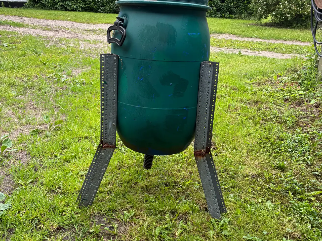 Billede 2 - fodertønder 100 l.m.m.
