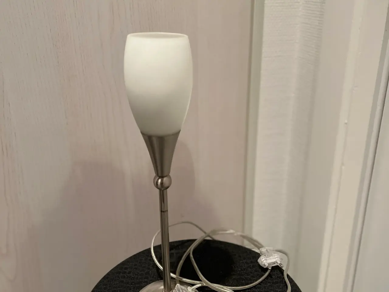 Billede 2 - Lampe til bord eller reol