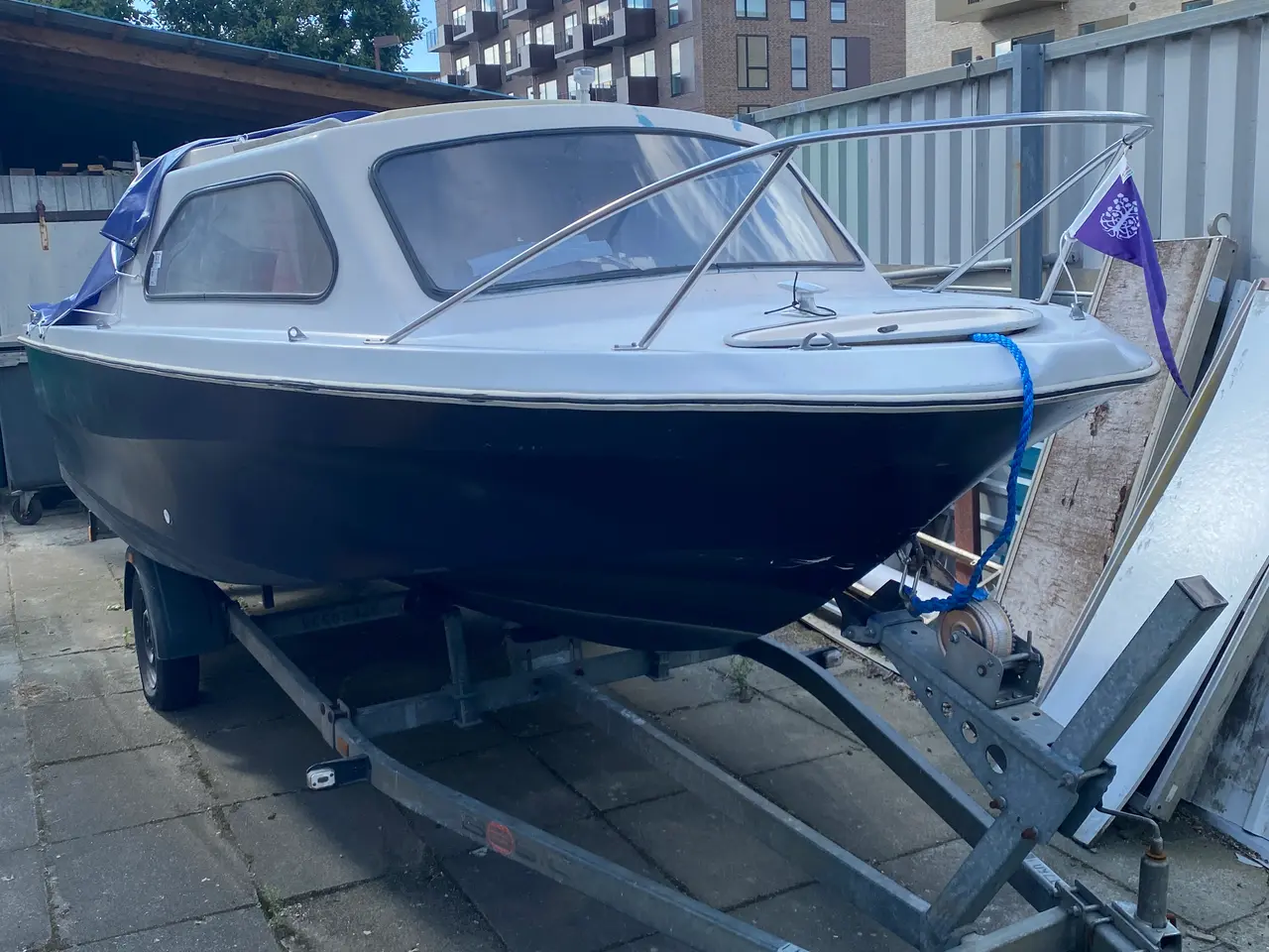 Billede 1 - Shetland 536 med 45 hk Mariner og trailer.