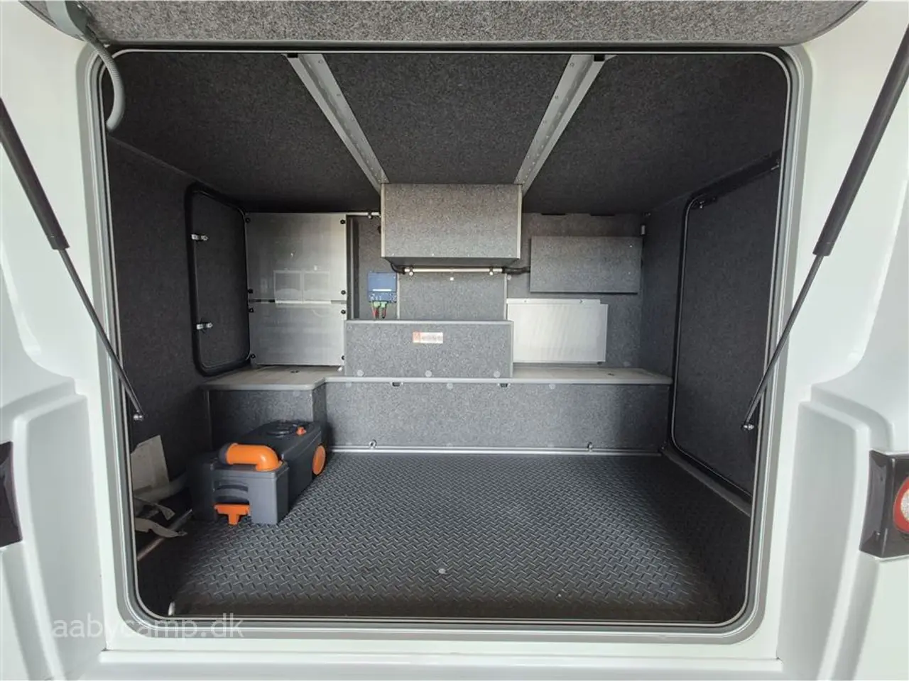 Billede 35 - 2024 - Frankia Platin Pure I 7400 GD Edition