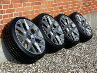 Alufælge 225/35 R20 krydsmål 5x112 90% mønster
