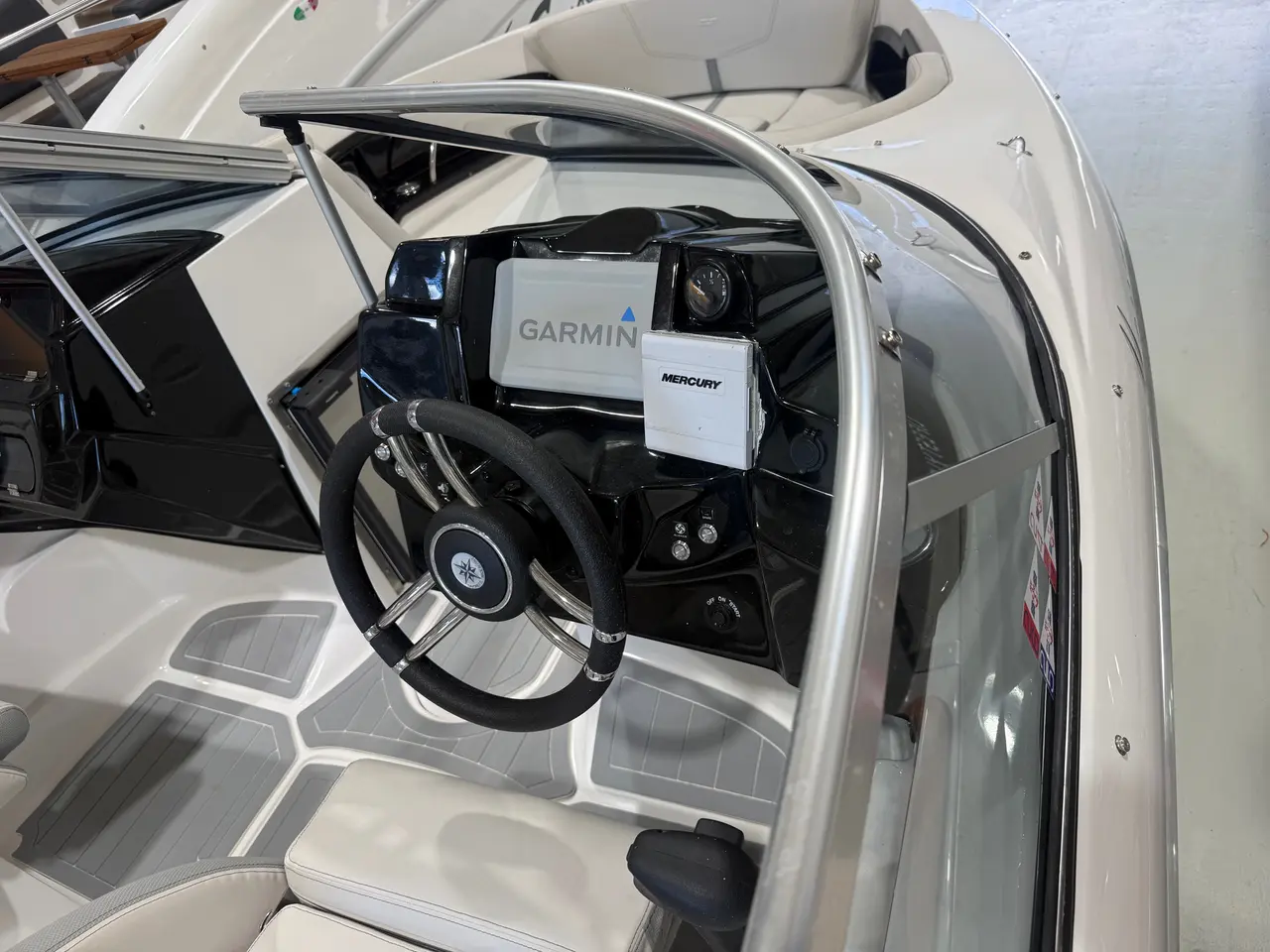 Billede 4 - FS Yacht 205BR med trailer el spil