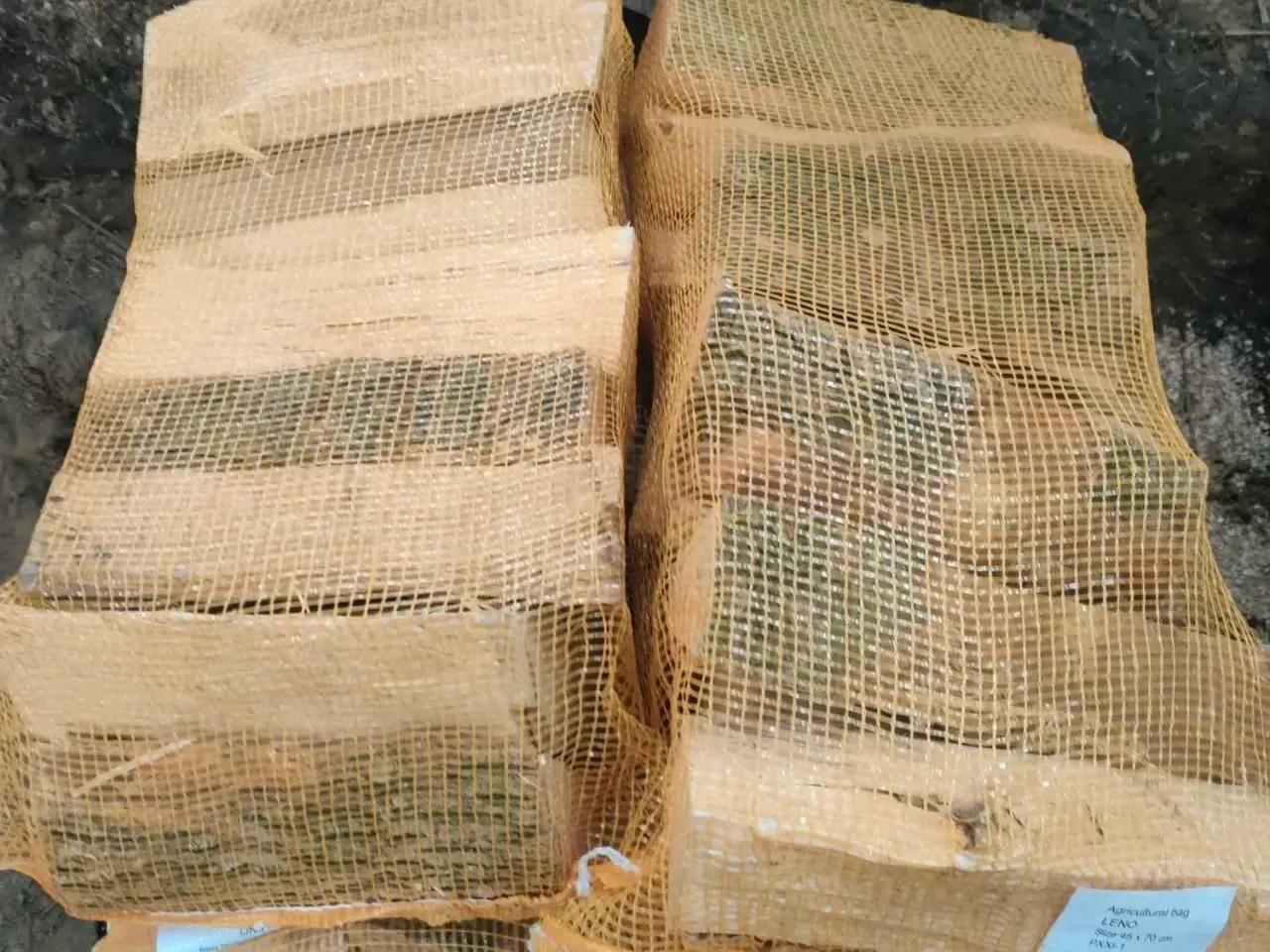 Billede 2 - TØRT OG KLAR BRÆNDE I 30 LITERS SÆKKE 