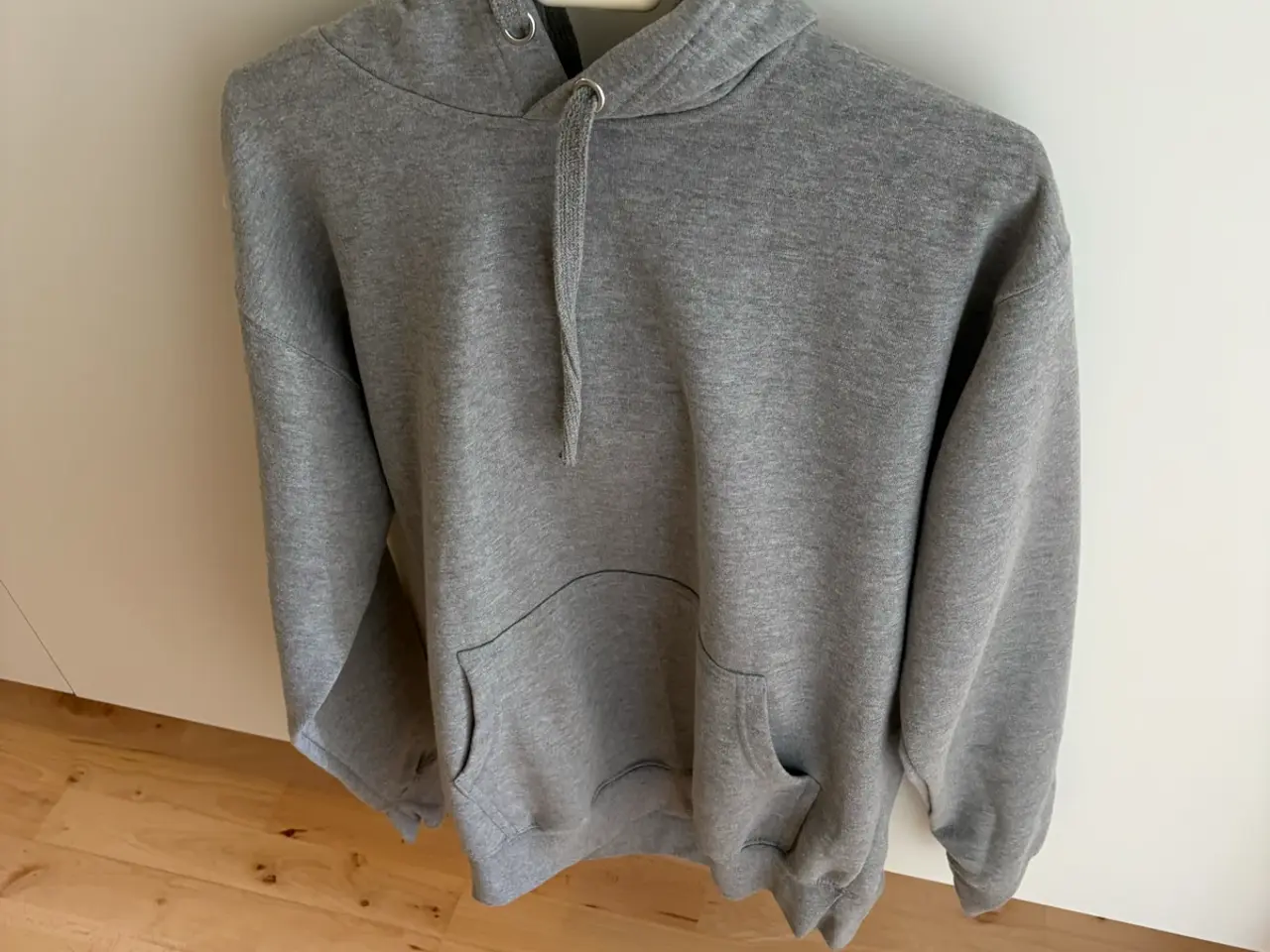 Billede 1 - En pæn trøje