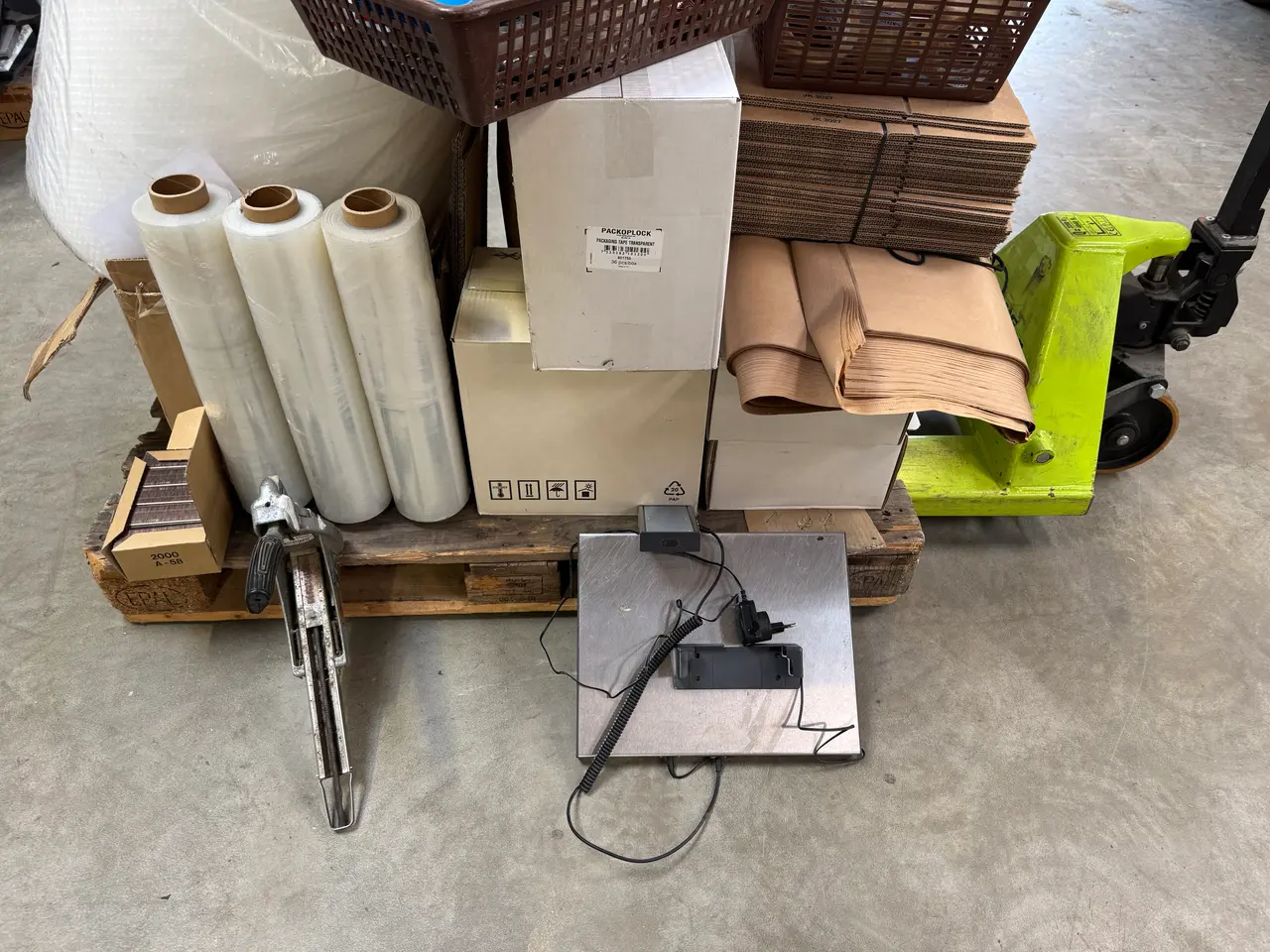 Billede 3 - DIVERSE FORSENDELSES/INDPAKNINGS MATERIALER
