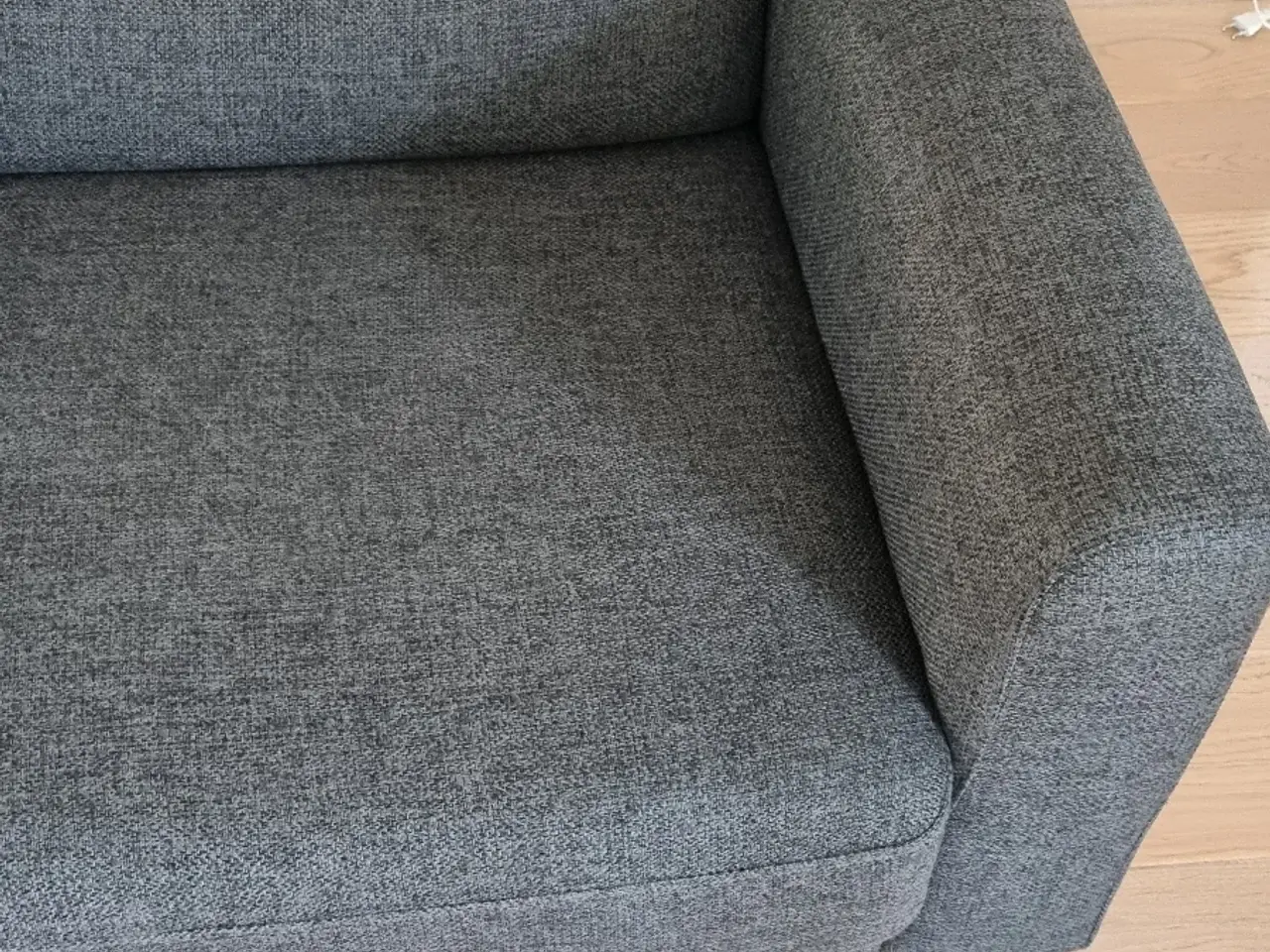 Billede 3 - 2 pers. sofa i stof