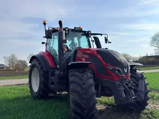 Valtra T214  - 3