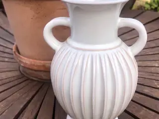 Eslau vase