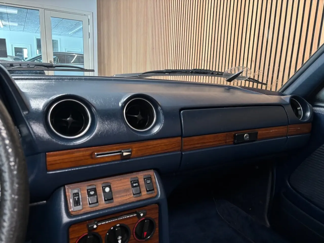 Billede 14 - Mercedes 230 CE 2,3 Coupé aut.