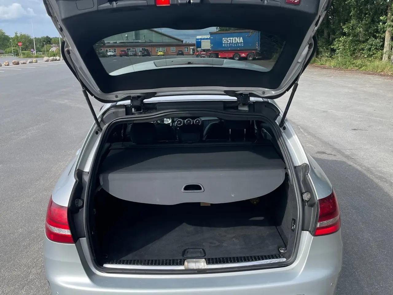 Billede 3 - Mercedes C300 2,0 AMG Line stc. aut.