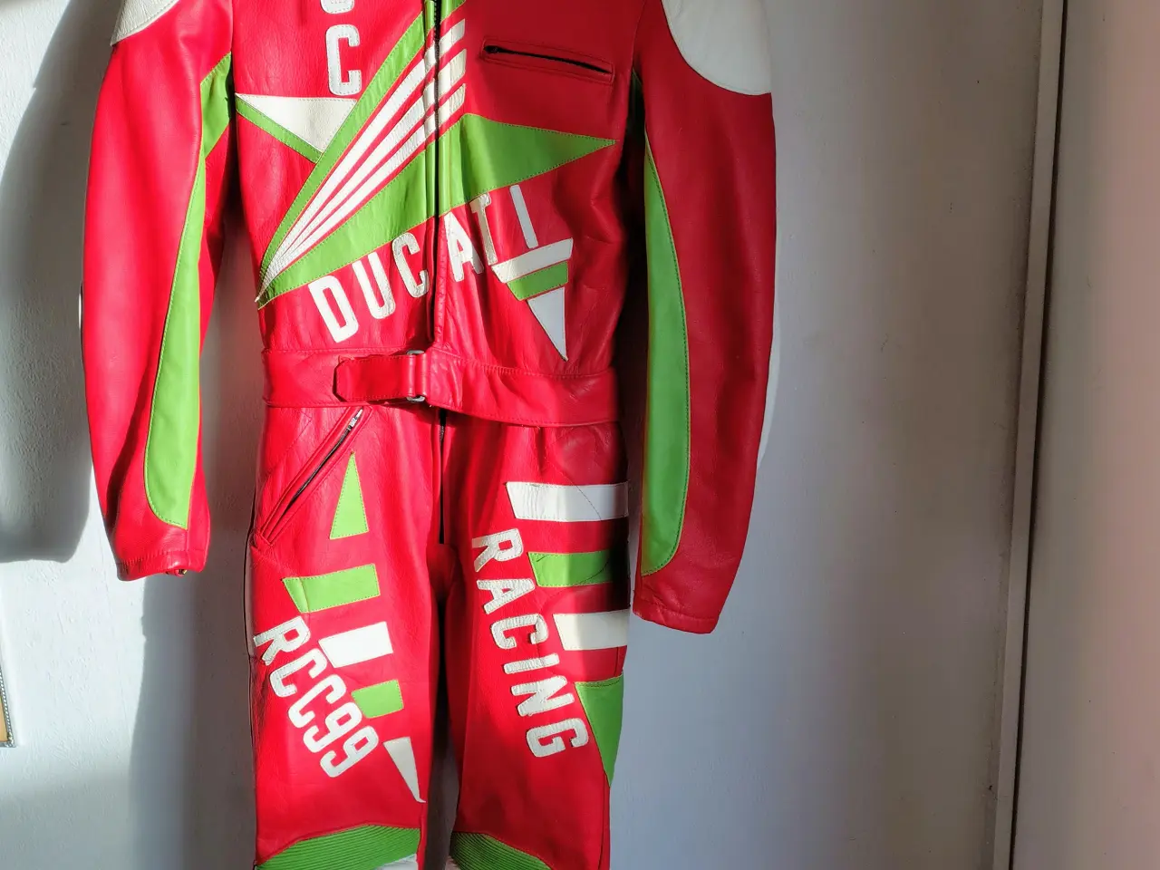 Billede 5 - Ducati Læderdragt