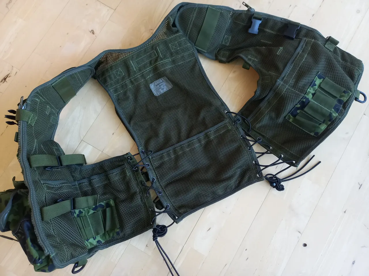 Billede 3 - Kampvest M/05 - M/84 – one size - ny/ubrugt