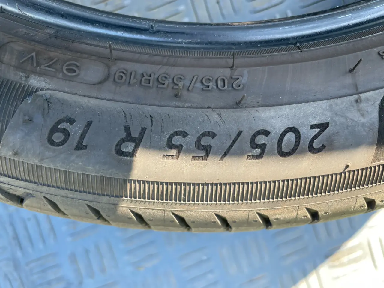 Billede 1 - 205/55/19 Michelin Sommer dæk 