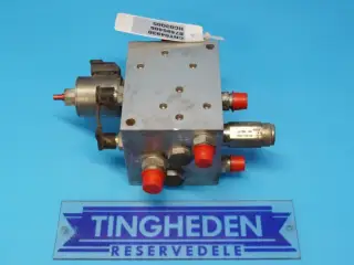Case 9230 Ventilblok 87485406