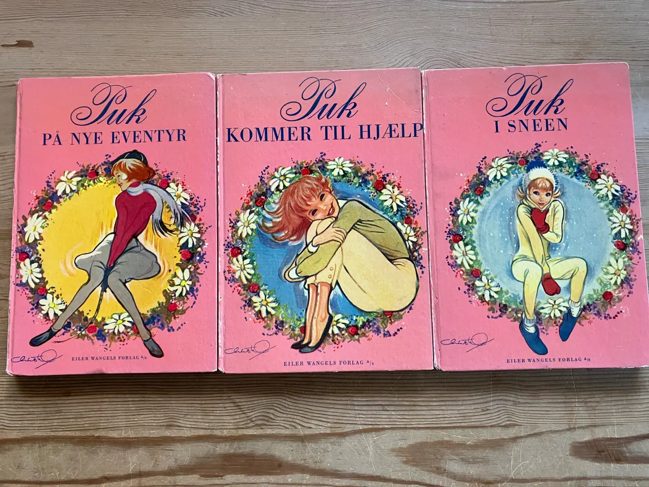 Billede 3 - NEDSAT: 15 gl. Puk bøger, 9 gl. Dot bøger