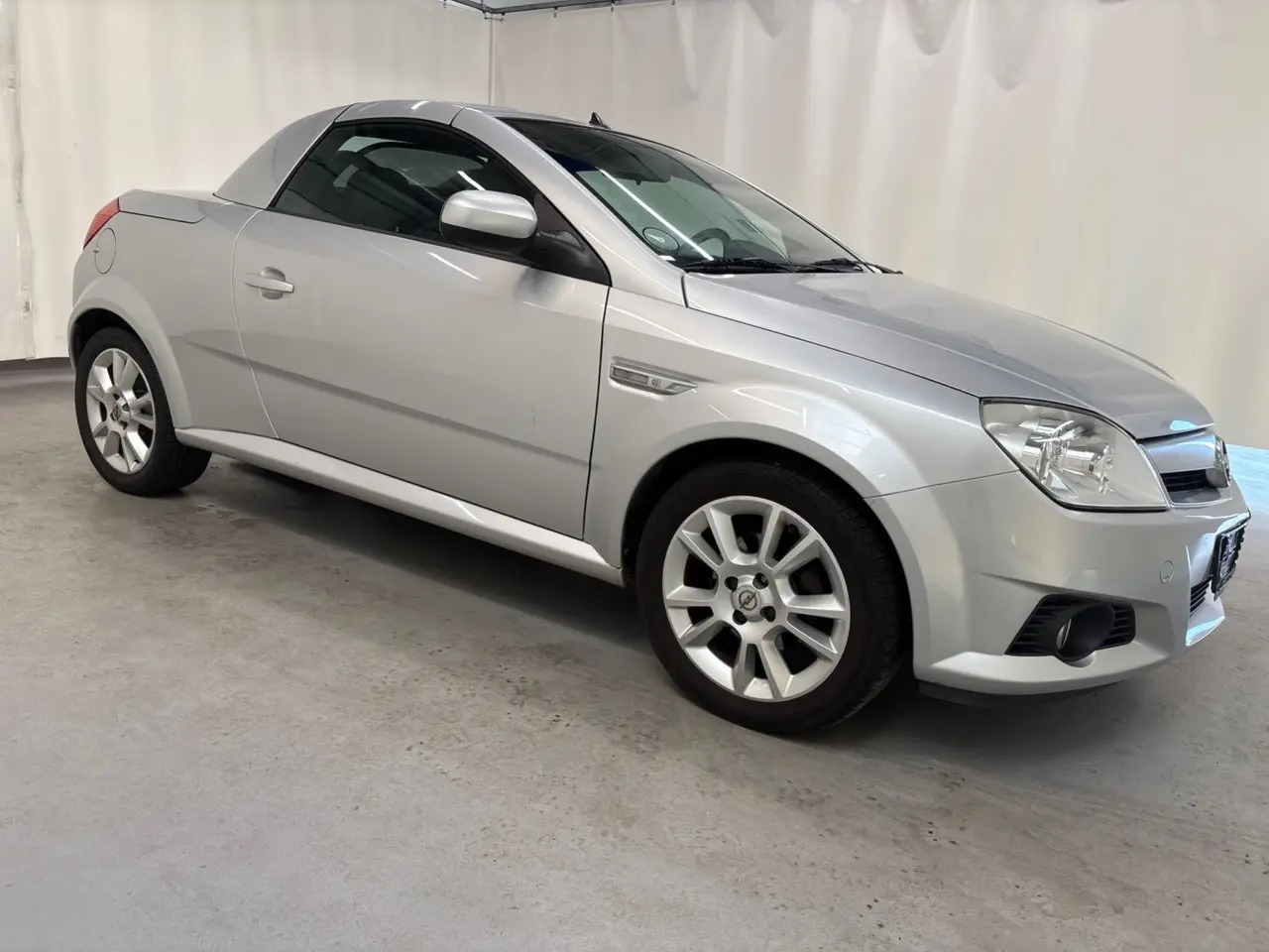 Billede 3 - Opel Tigra 1,8 16V 125HK Cabr.