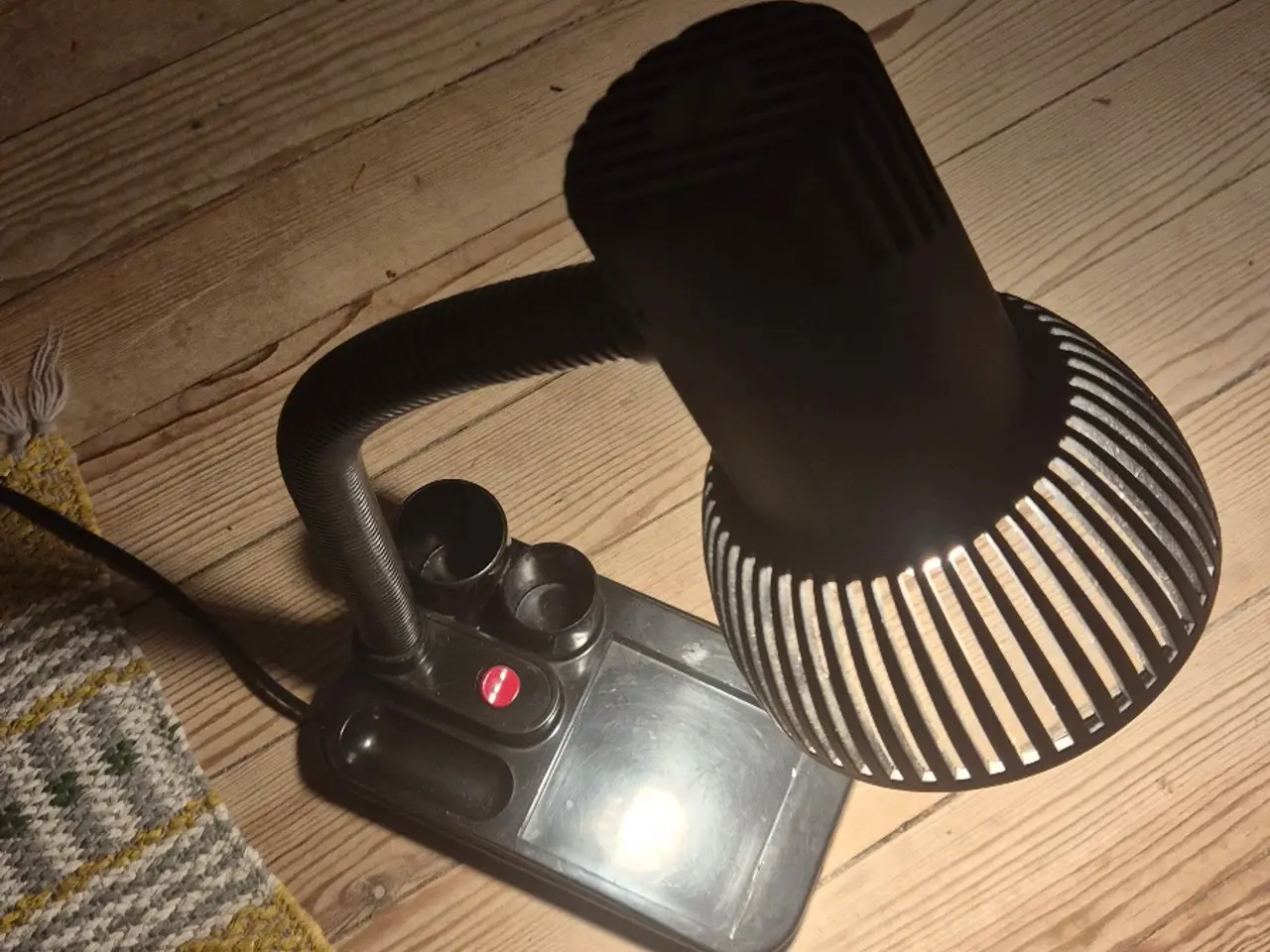 Billede 7 - Praktisk anvendelig bordlampe