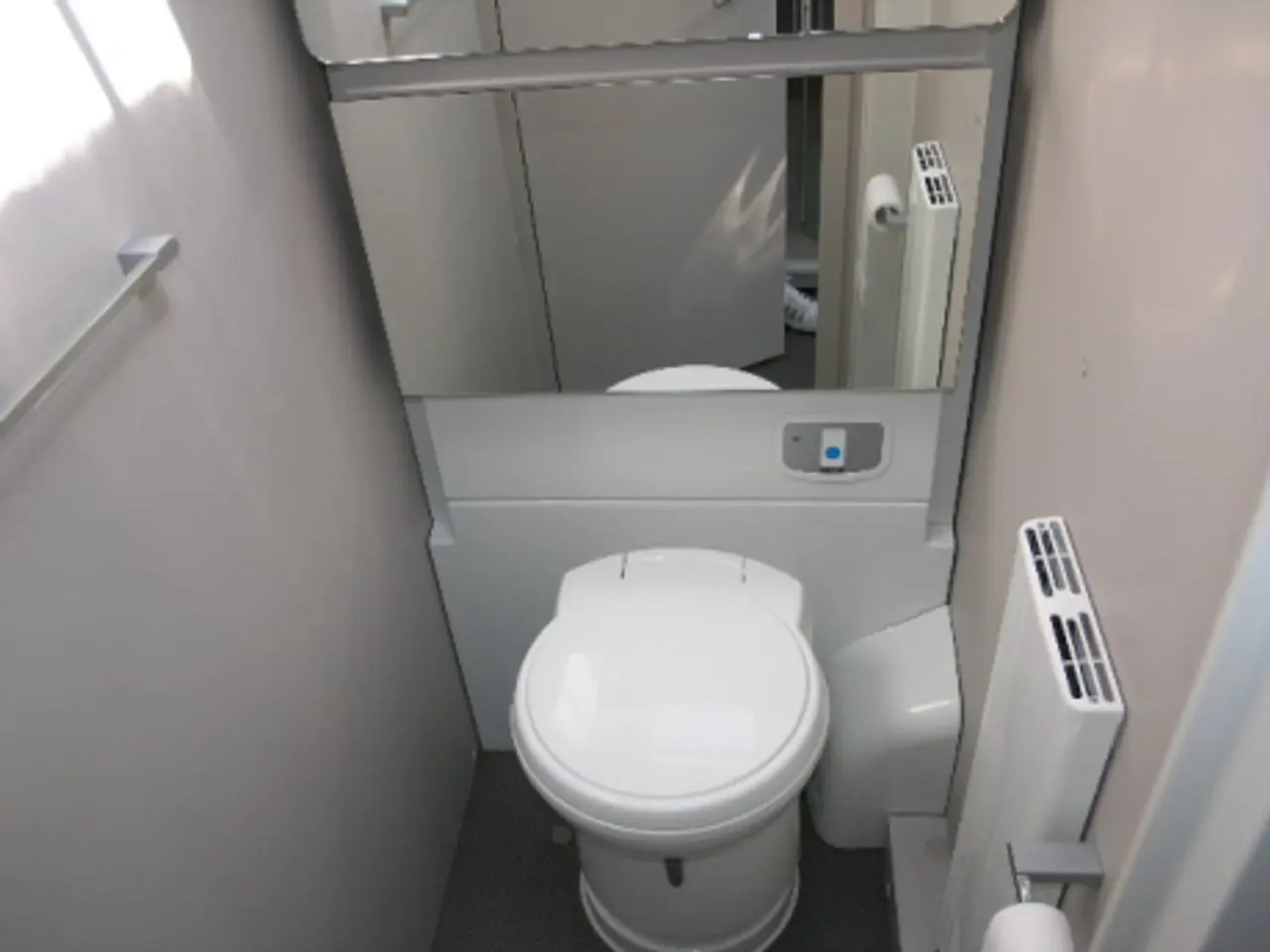 Billede 10 - Adria Adora 673 PK TWIN Alde