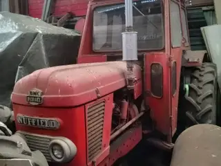 Nuffield traktor 