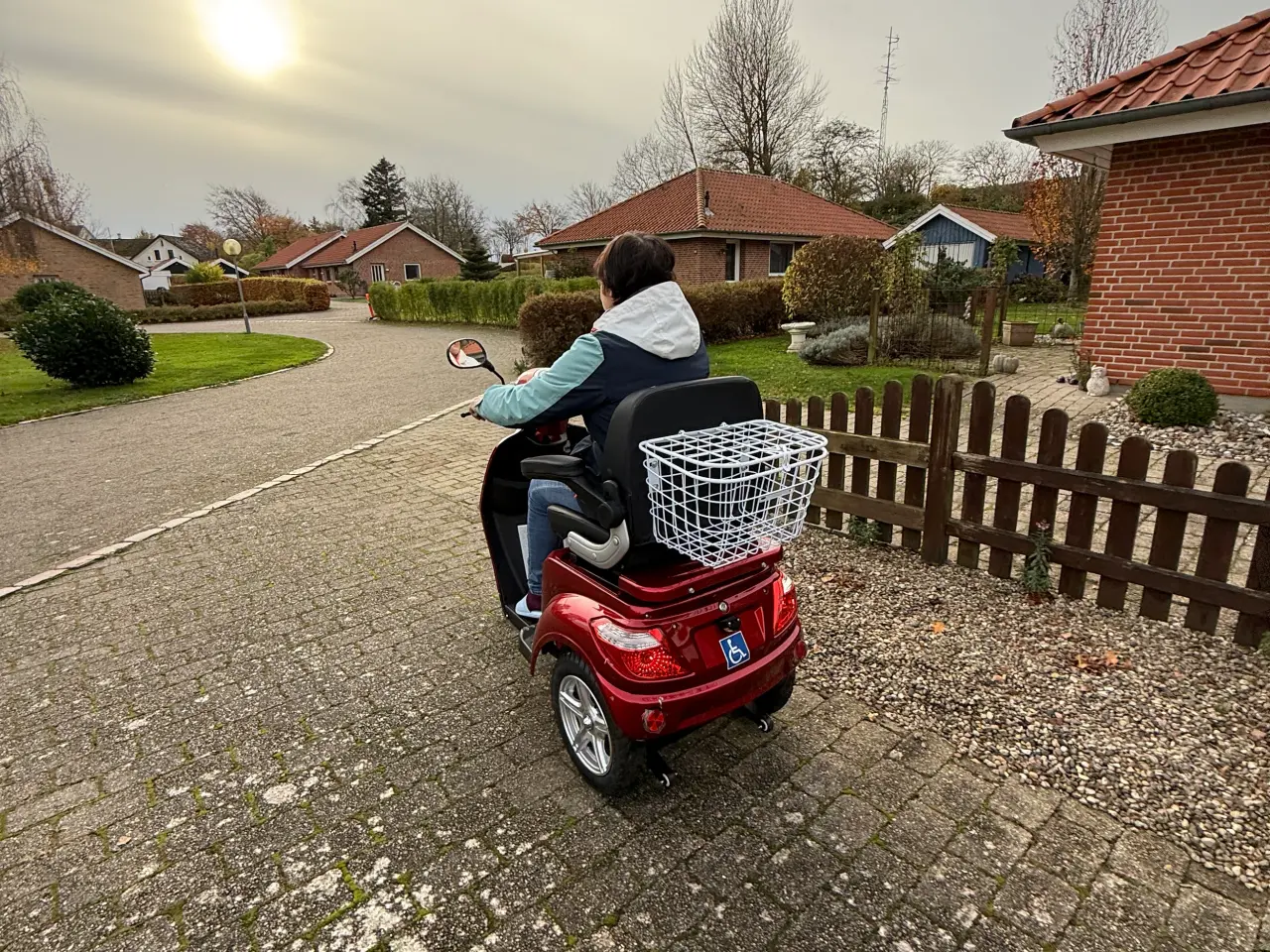Billede 1 -  ny 3-hjulet seniorscooter sælges