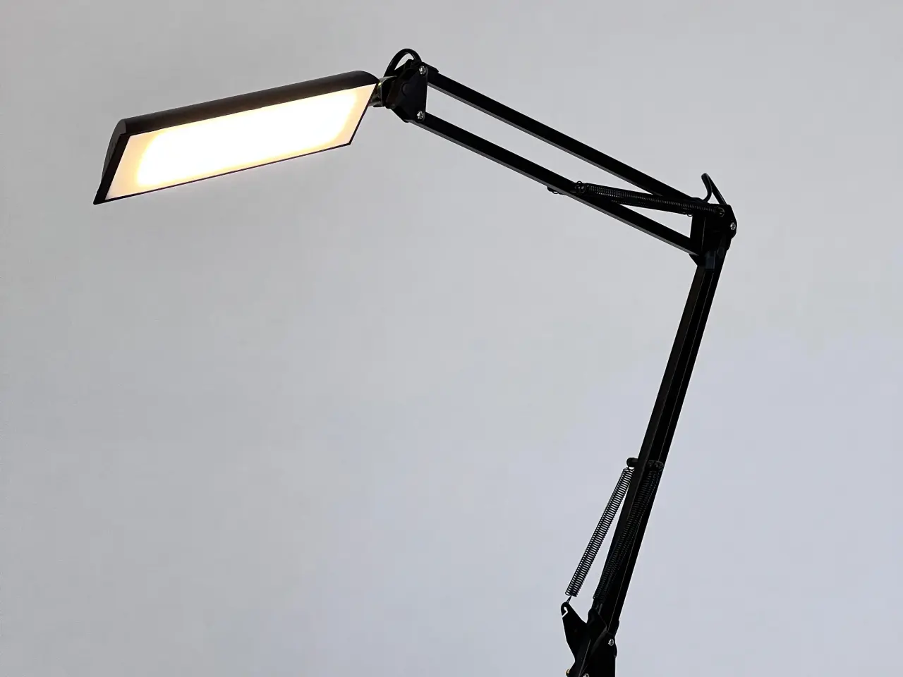 Billede 1 - Unilux Swingo Bordlampe